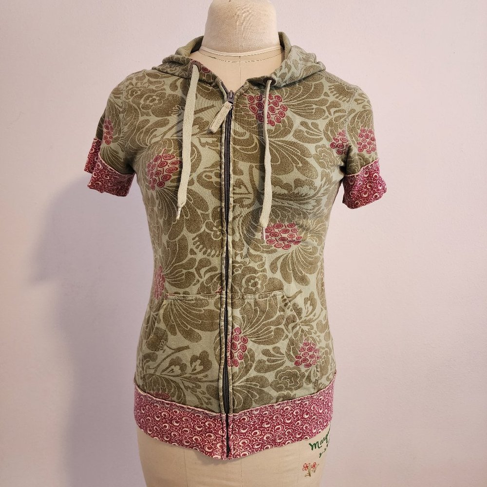 Merona short-sleeved hoodie, size XS